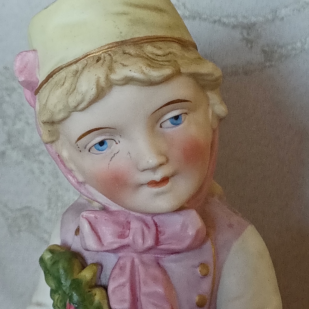 Antique German? Bisque Girl Figurine - Picture 14 of 16